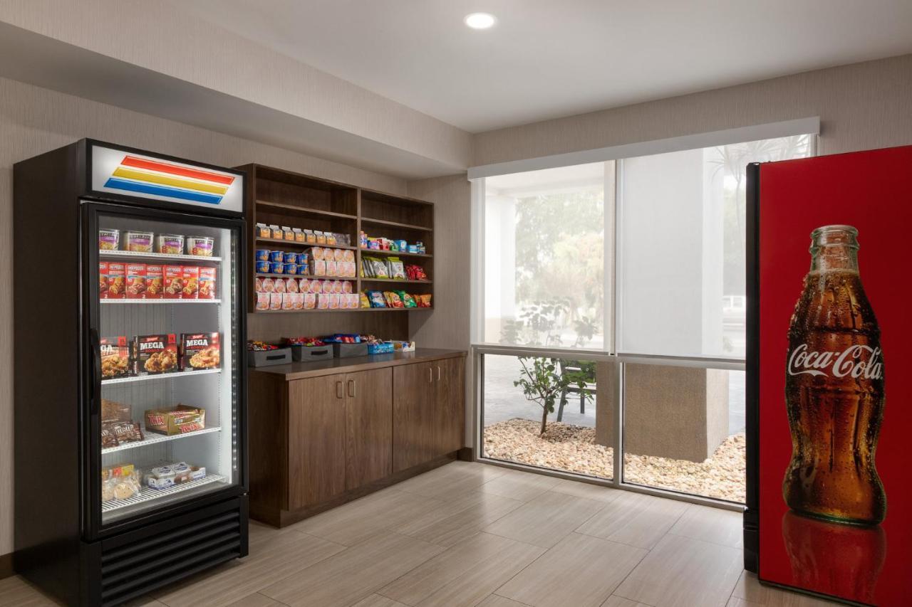 Holiday Inn Express Vero Beach-West I-95 By Ihg Ngoại thất bức ảnh