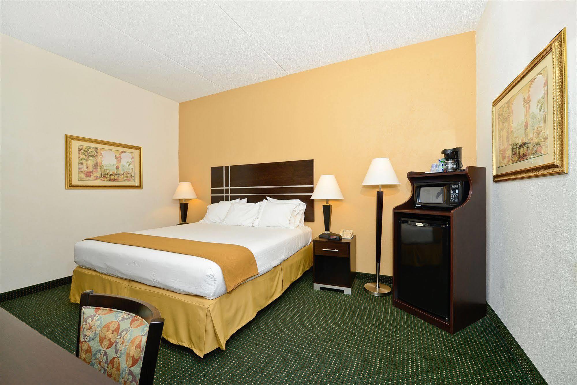 Holiday Inn Express Vero Beach-West I-95 By Ihg Ngoại thất bức ảnh